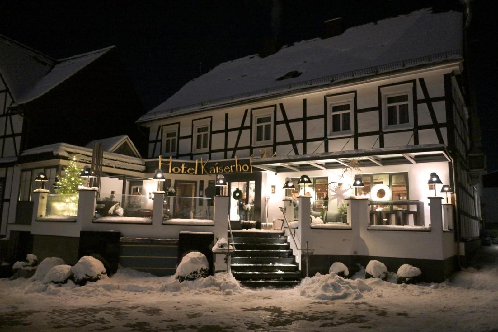 Hotel Kaiserhof เมเดบาค ภายนอก รูปภาพ